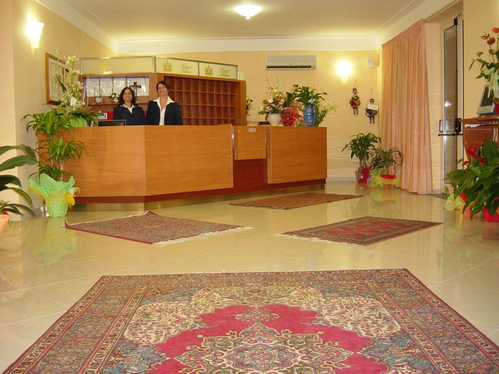 King'S House Hotel Resort Mascali Exterior foto